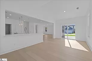 701 Colpeo St, Spartanburg, SC 29303 - Photo 11