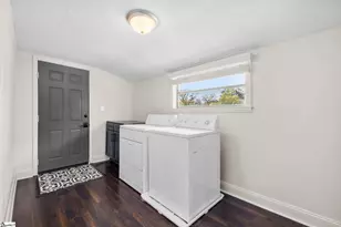 203 Green St, Greer, SC 29650 - Photo 15