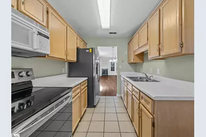 1129 Webber Way, Spartanburg, SC 29307 - Photo 7