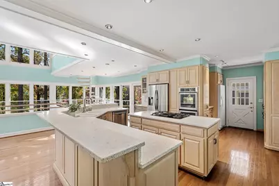 122 Lakecrest Drive, Greenville, SC 29609 - Photo 15