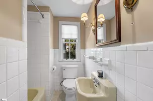 122 Lakecrest Dr, Greenville, SC 29609 - Photo 13