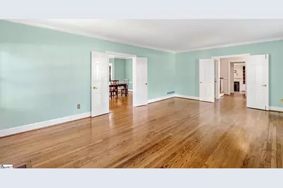 122 Lakecrest Drive, Greenville, SC 29609 - Photo 13