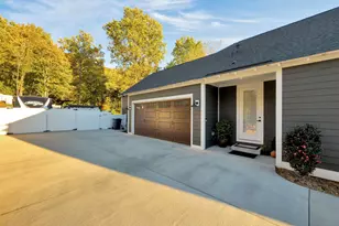 208 Mountain Edge Ct, Greenville, SC 29609 - Photo 45