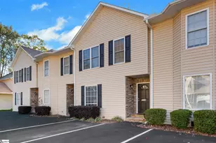 1124 E Lee Rd, Taylors, SC 29687 - Photo 3