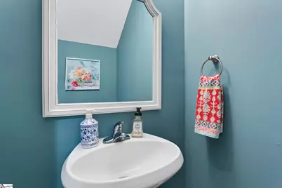 1124 E Lee Road, Taylors, SC 29687 - Photo 17