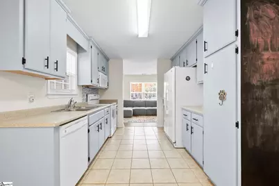 610 Ruddy Creek Circle, Greer, SC 29651 - Photo 9