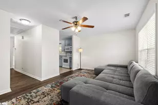 610 Ruddy Creek Cir, Greer, SC 29651 - Photo 5