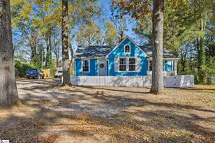 602 W Farley Ave, Laurens, SC 29360 - Photo 3