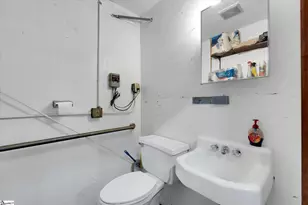 609 Fair St, Anderson, SC 29625 - Photo 29