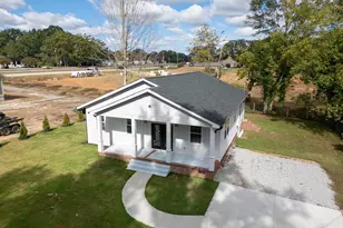 103 Perry Ave, Simpsonville, SC 29681 - Photo 3