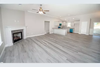 1008 Patch Drive, Spartanburg, SC 29302 - Photo 5