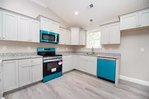 1008 Patch Dr, Spartanburg, SC 29302 - Photo 9