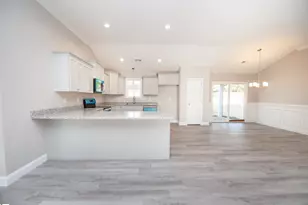 1008 Patch Dr, Spartanburg, SC 29302 - Photo 7