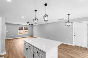 1861 Reid School Rd, Taylors, SC 29687 - Photo 9