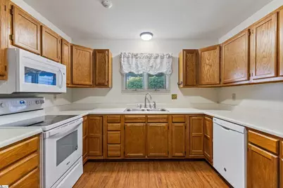 112 N Woodgreen Way, Greenville, SC 29615 - Photo 7