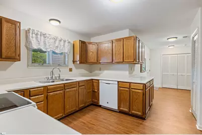 112 N Woodgreen Way, Greenville, SC 29615 - Photo 5