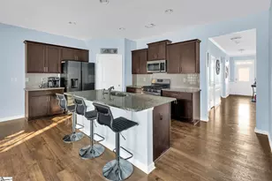 461 All Seasons Dr, Boiling Springs, SC 29316 - Photo 7