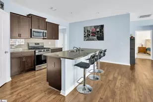 461 All Seasons Dr, Boiling Springs, SC 29316 - Photo 9