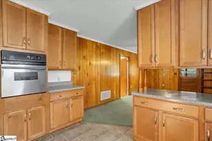 219 Greenbriar Dr, Simpsonville, SC 29680 - Photo 5