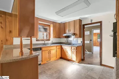 219 Greenbriar Drive, Simpsonville, SC 29680 - Photo 7