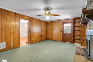 219 Greenbriar Dr, Simpsonville, SC 29680 - Photo 9