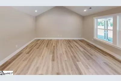 1168 W Rutledge Avenue, Gaffney, SC 29341 - Photo 7