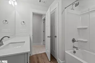 1536 Shallons Ct, Spartanburg, SC 29301 - Photo 23