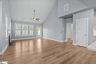 1536 Shallons Ct, Spartanburg, SC 29301 - Photo 13