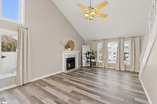 1609 Northlake Dr, Anderson, SC 29625 - Photo 9