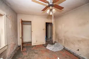 914 Howard St, Spartanburg, SC 29303 - Photo 9