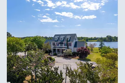 402 Nanaloo Avenue, Waterloo, SC 29384 - Photo 1