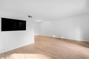 925 Cleveland St, Greenville, SC 29601 - Photo 11