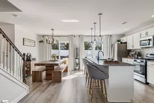 606 Whittier St, Greenville, SC 29605 - Photo 11