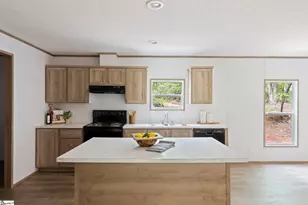 160 Bernice Dr, Moore, SC 29369 - Photo 9