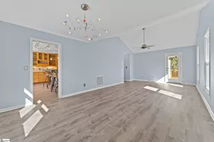 33 Tilbury Way, Greenville, SC 29609 - Photo 3