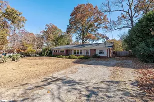 112 Dogwood Dr, Greer, SC 29651 - Photo 3