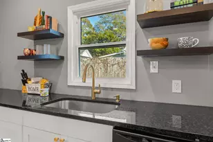 4 Seyle St, Greenville, SC 29605 - Photo 19