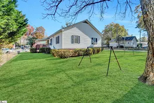 500 W Calhoun St, Joanna, SC 29351 - Photo 5