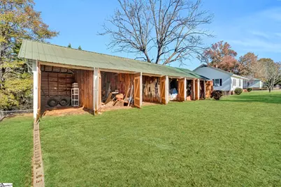 500 W Calhoun Street, Joanna, SC 29351 - Photo 41