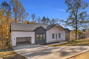 21 Shore Dr, Greenville, SC 29611 - Photo 3