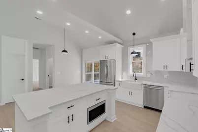 21 Shore Drive, Greenville, SC 29611 - Photo 7