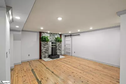 2005 Poinsett Highway, Greenville, SC 29609 - Photo 9