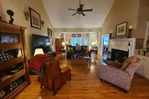 305 Beckworth Dr, Taylors, SC 29687 - Photo 7