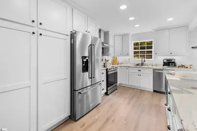 106 Indian Hills Drive, Westminster, SC 29693 - Photo 9