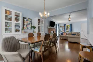 1067 Summit Dr, Greenville, SC 29609 - Photo 9