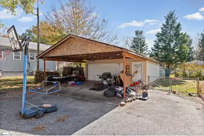 819 Gordon Street Extension, Greenville, SC 29611 - Photo 5