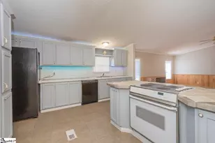 1111 Kay Dr, Anderson, SC 29624 - Photo 13