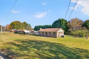 109 Edgewood Ave, Easley, SC 29640 - Photo 31