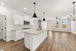 7038 New Horizons Ln, Boiling Springs, SC 29316 - Photo 5