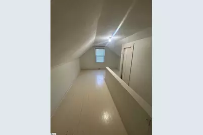 9 E Mountain View Avenue, Greenville, SC 29609 - Photo 15